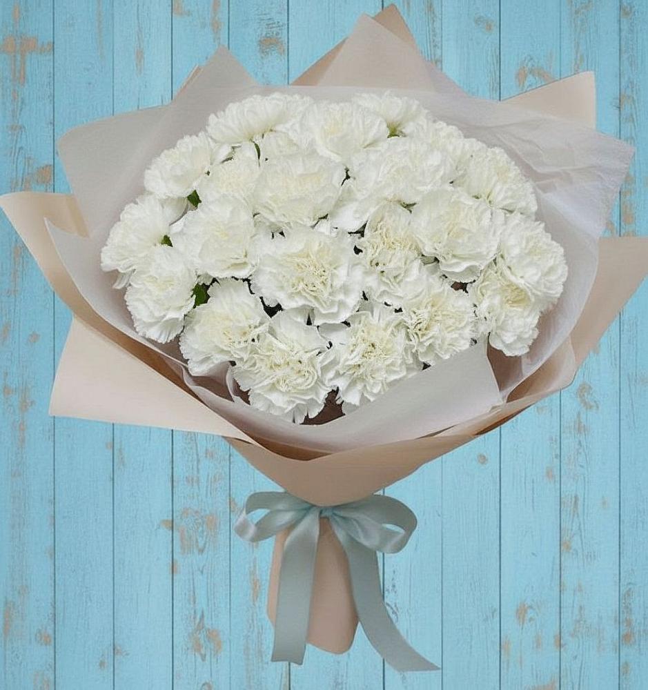 Букет цветов из: Гвоздики в Приморске Ленинградской области