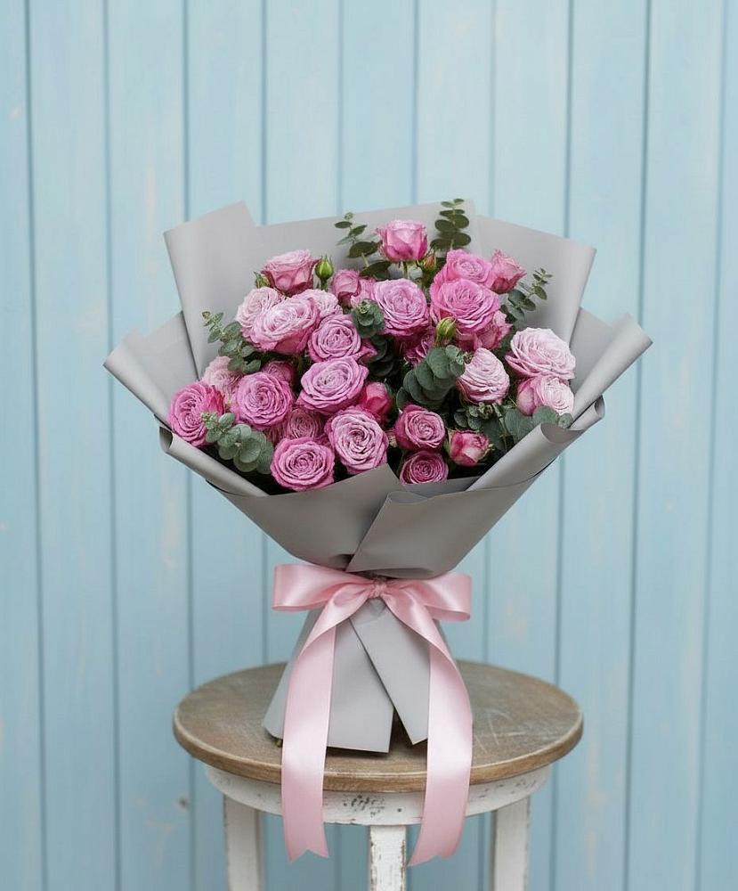 Букет цветов из: Розы в Приморске Ленинградской области