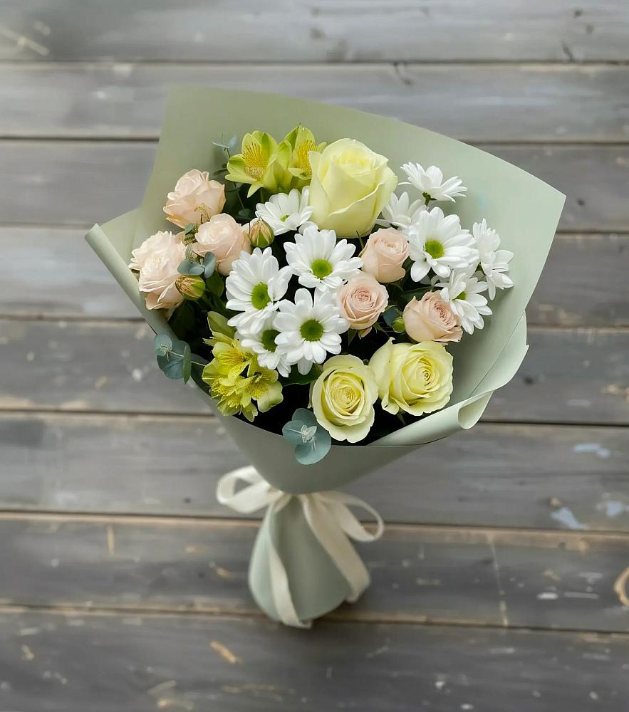 Букет цветов из: Альстромерии, Розы и Хризантемы в Приморске Ленинградской области