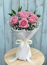 Букет цветов из:  Розы в Приморске Ленинградской области