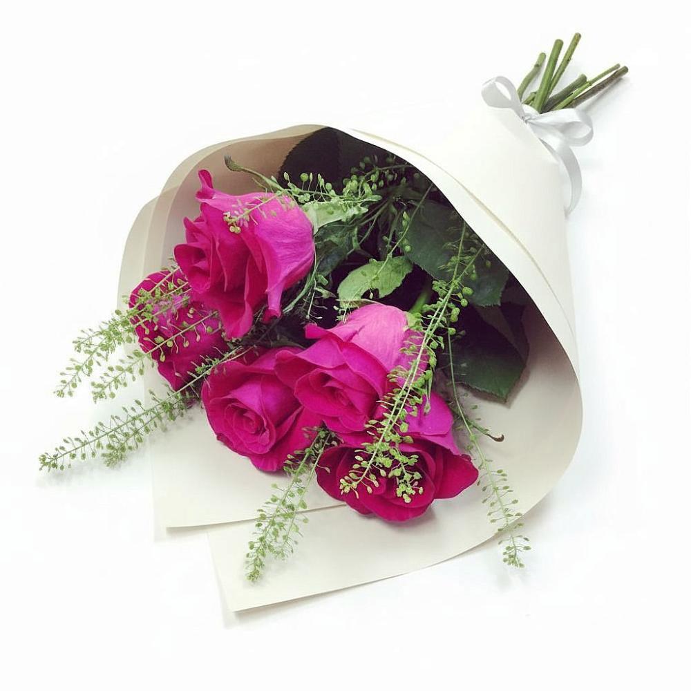 Букет цветов из: Розы в Приморске Ленинградской области