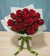 Букет Красные розы в Приморске Ленинградской области