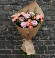 Букет цветов из:  Розы в Приморске Ленинградской области
