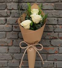 Букет цветов из:  Розы в Приморске Ленинградской области