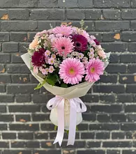 Букет цветов из:  Герберы и Хризантемы в Приморске Ленинградской области