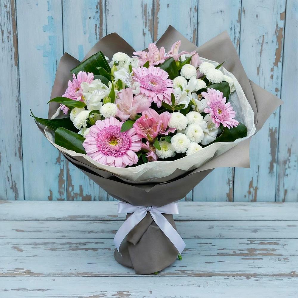 Букет цветов из: Герберы, Альстромерии и Хризантемы в Приморске Ленинградской области