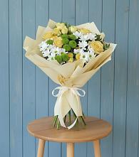 Букет цветов из:  Хризантемы и Розы в Приморске Ленинградской области