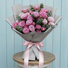 Букет цветов из:  Розы в Приморске Ленинградской области
